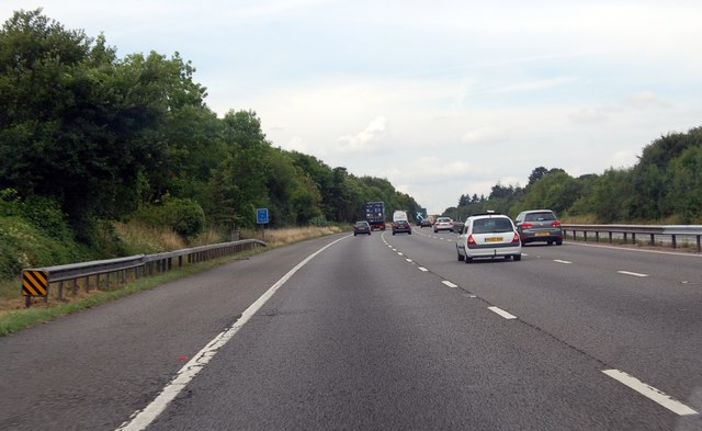 M4 westbound towards the top of a gradient