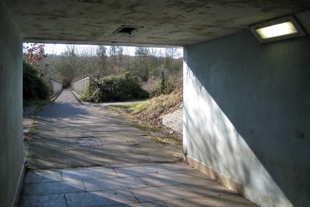 Path to footbridge over Alvechurch Highway, Redditch