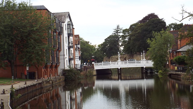 River Medway, Tonbridge © Malc McDonald :: Geograph Britain and Ireland