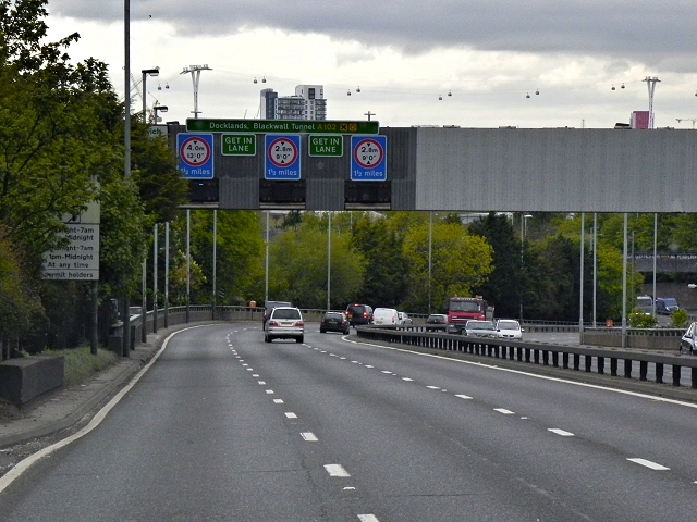 Overhead Sign Gantry over the A102 near... © David Dixon :: Geograph ...