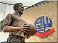SD6409 : Nat Lofthouse Statue, Bolton Wanderers FC by David Dixon
