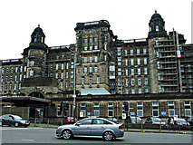 NS6065 : Glasgow Royal Infirmary by Thomas Nugent