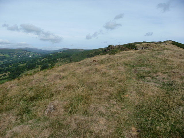 On the ridge of Bryn Arw © Jeremy Bolwell :: Geograph Britain and Ireland