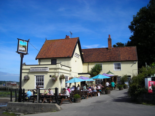 Butt and Oyster pub