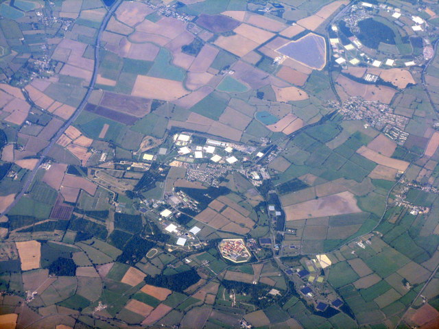 HM Prison Bullingdon M J Richardson Cc By Sa 2 0 Geograph Britain   3640850 00b8d107 