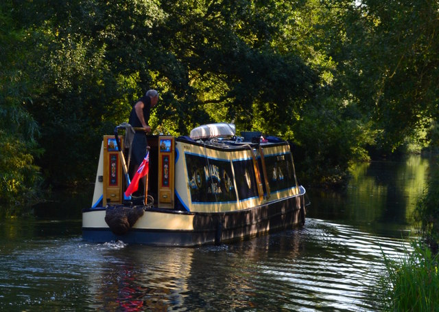 Narrow boat on the Kennet and Avon Canal, Padworth, Berkshire