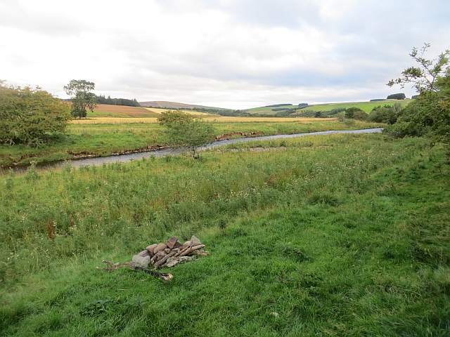 Whiteadder Water © Richard Webb cc-by-sa/2.0 :: Geograph Britain and ...