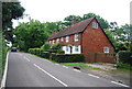 Tott Cottages, A265