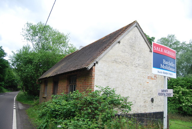 Barn For Sale C N Chadwick Geograph Britain And Ireland