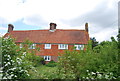 Roadside house near Great Wigsell Farm