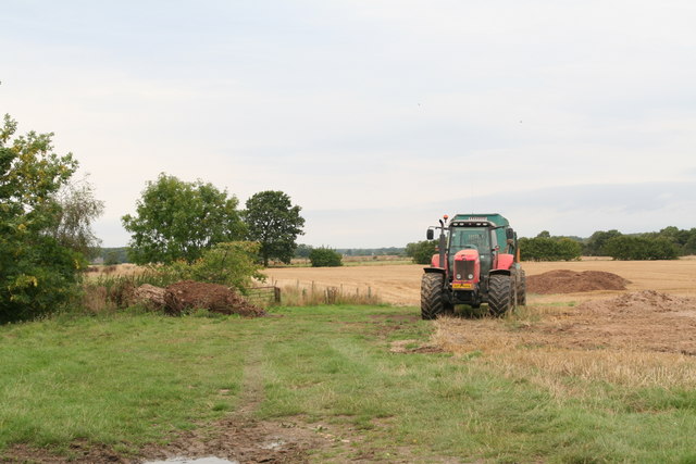 Harvesting by the lane to Ailby Wood Farm