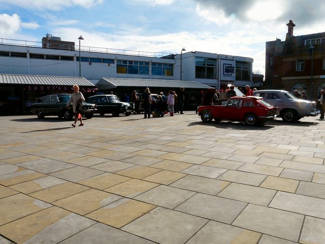 Classic Cars on Hyde Civic Square