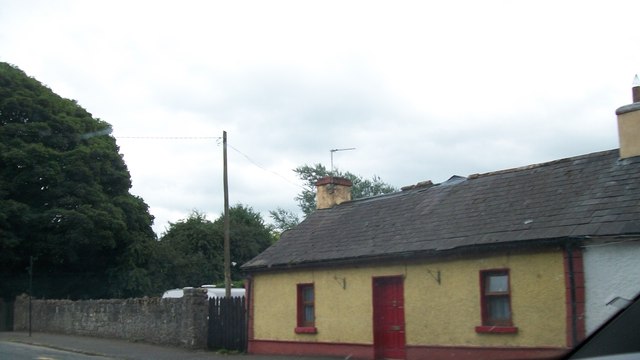Traditional terraced cottage on the eastern outskirts of Clonmellon