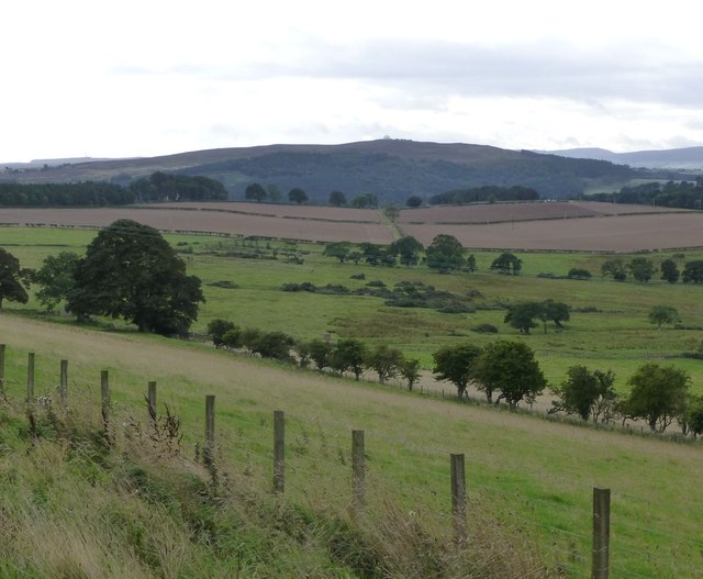 Pasture and arable land south west of Heifer Law