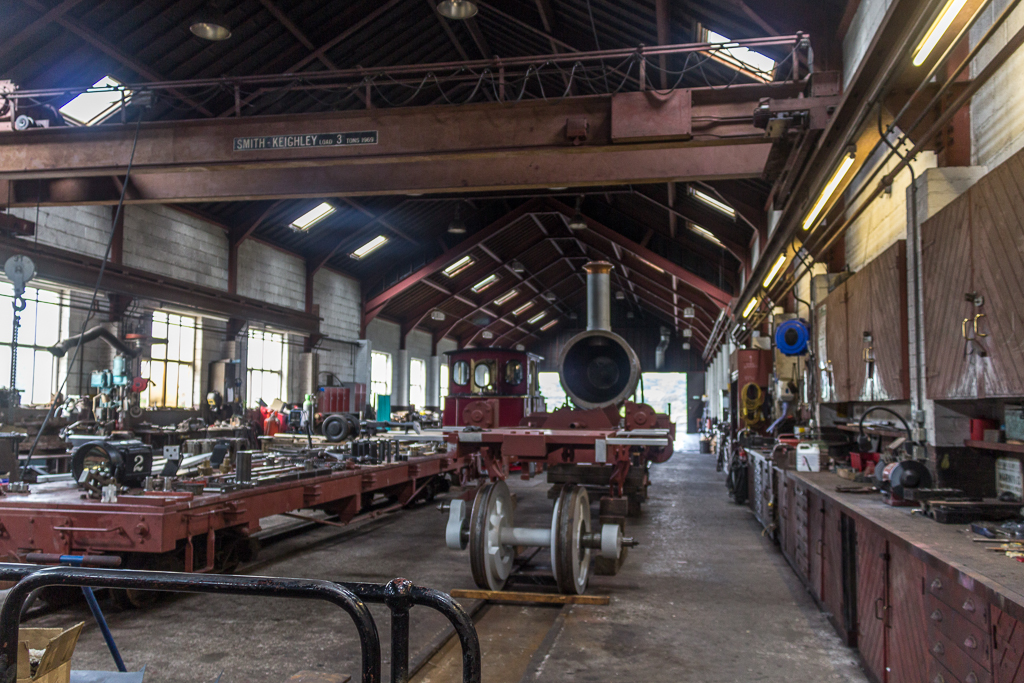 Engine Shed, Pant, Brecon Mountain... © Christine Matthews cc-by-sa/2.0 ...