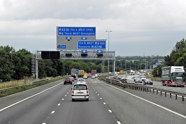 M6 Approaching Junction 3A © David Dixon :: Geograph Britain and Ireland