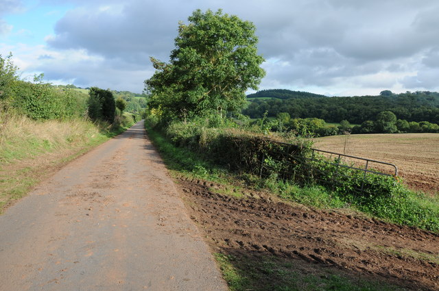 Country road near Newland