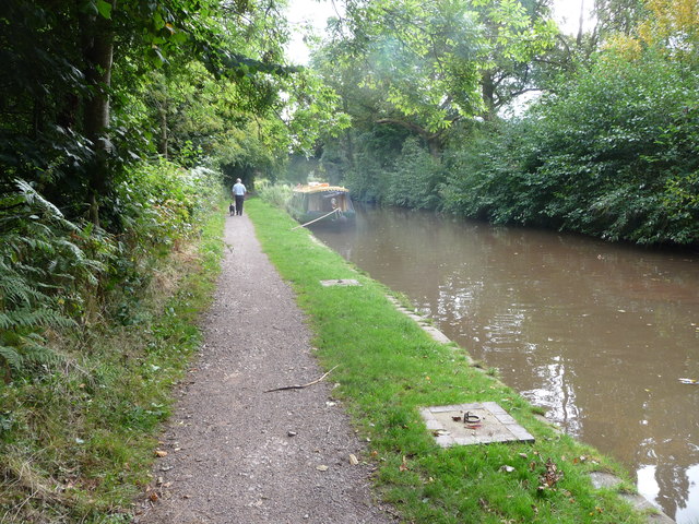 Part of the Mon. & Brec. Canal near Gilwern