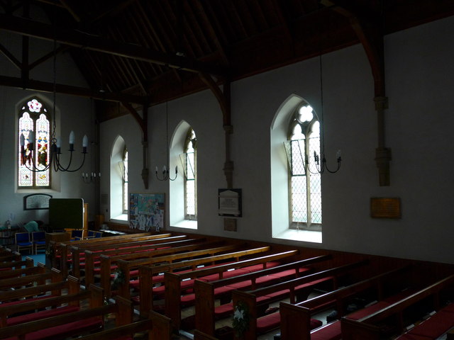 Inside Christ Church, Totland (i)
