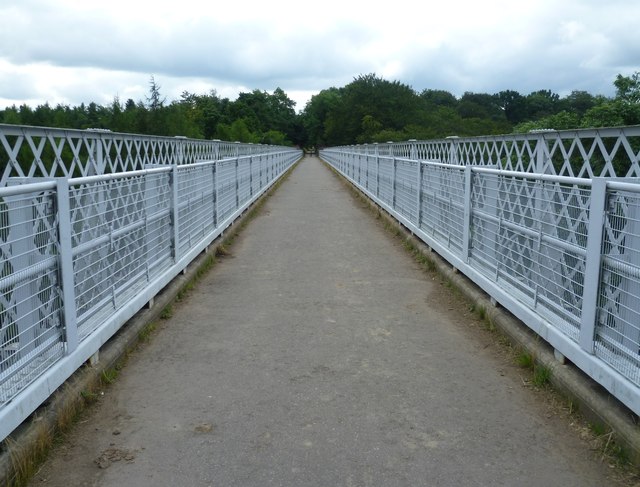 Bilston Glen Viaduct path