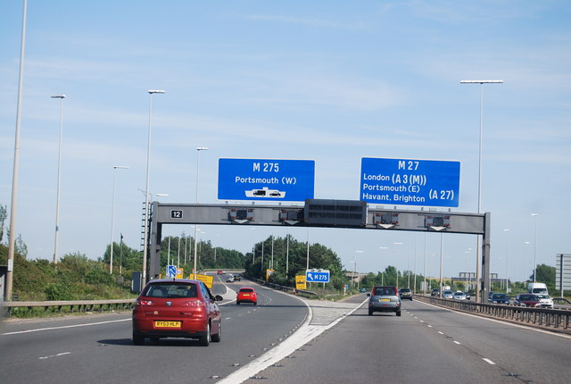 Junction 12, M27 © N Chadwick :: Geograph Britain and Ireland