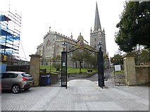 C4316 : St Columb's Cathedral, Derry / Londonderry by Kenneth  Allen