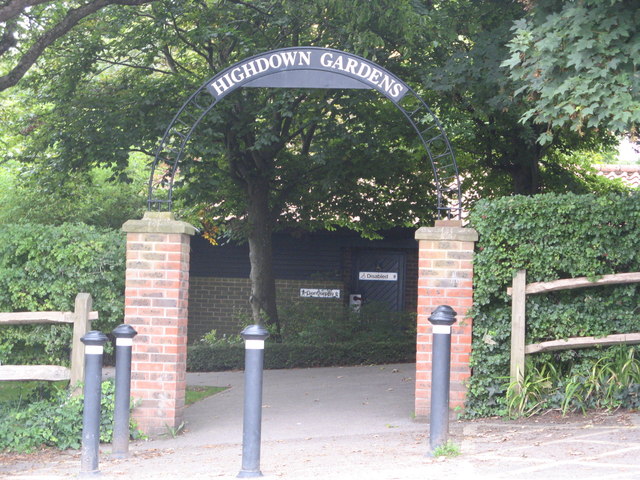 Highdown Gardens Entrance