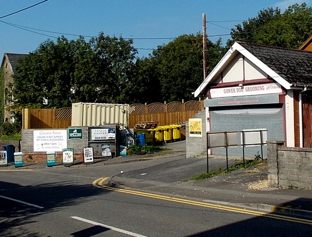 Gower Dog Grooming, Gowerton © Jaggery cc-by-sa/2.0 :: Geograph Britain ...