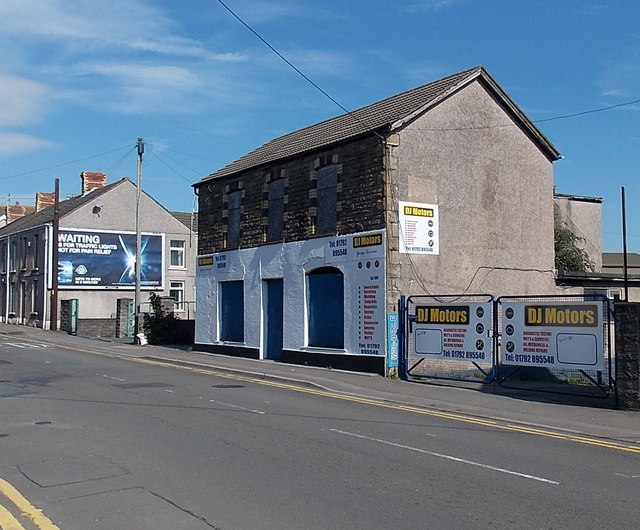 DJ Motors Gorseinon © Jaggery cc-by-sa/2.0 :: Geograph Britain and Ireland