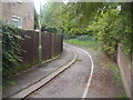 Path between Brook Avenue and Farm Road