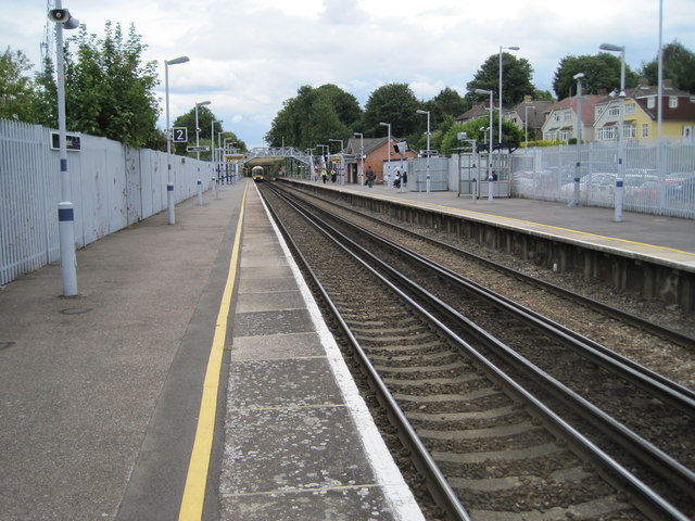 Crayford railway station, Greater London © Nigel Thompson :: Geograph ...