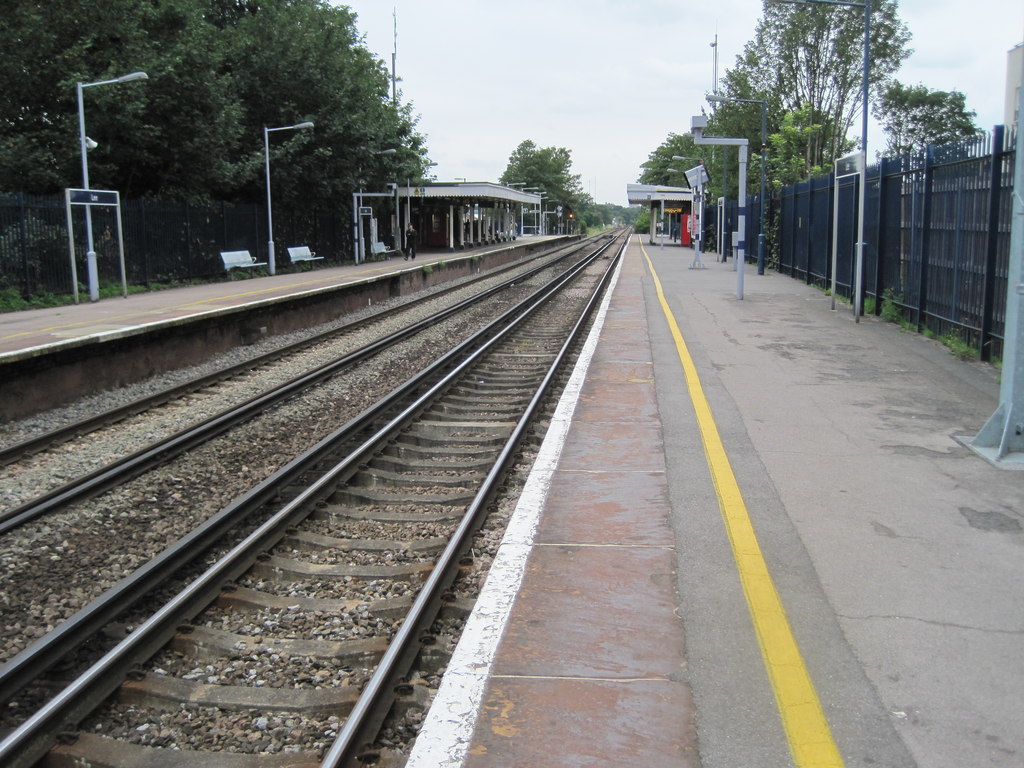 Lee railway station, Greater London © Nigel Thompson cc-by-sa/2.0 ...