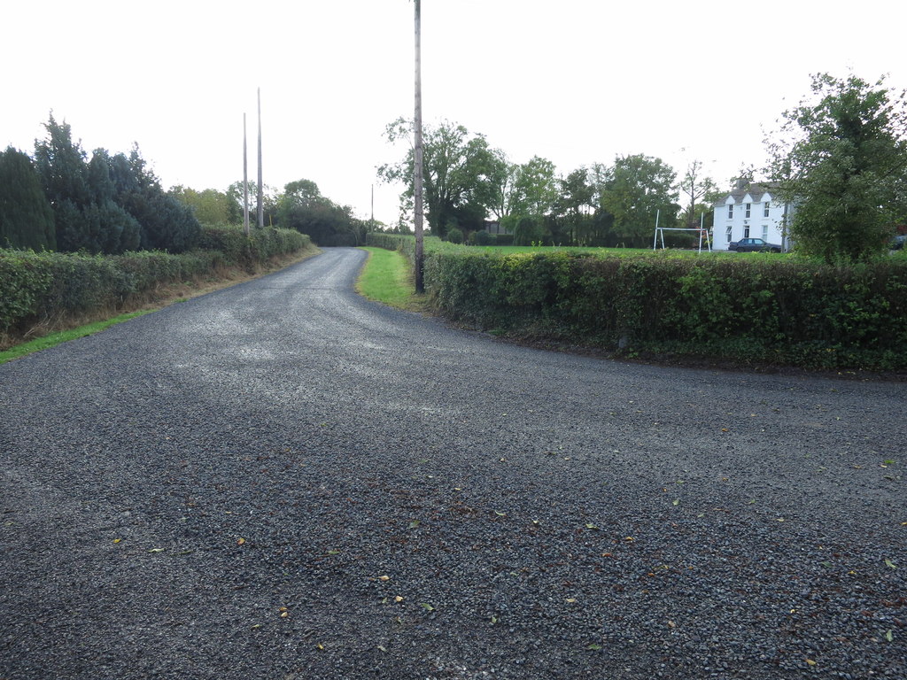 a-sharp-bend-neville-goodman-geograph-ireland