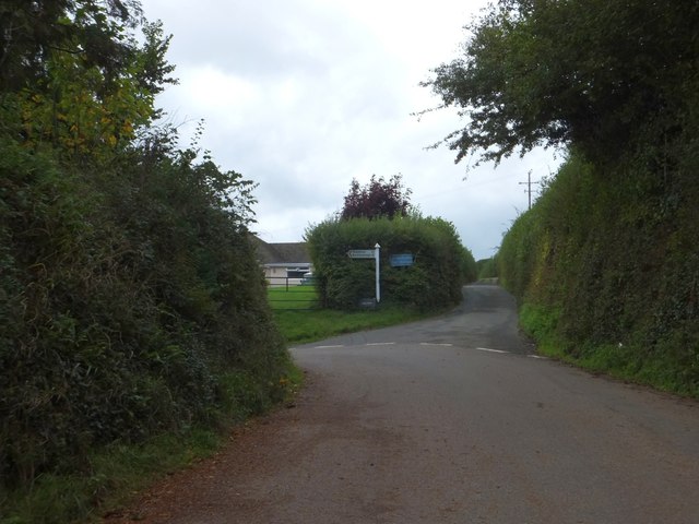 At Beaston Cross, the western junction