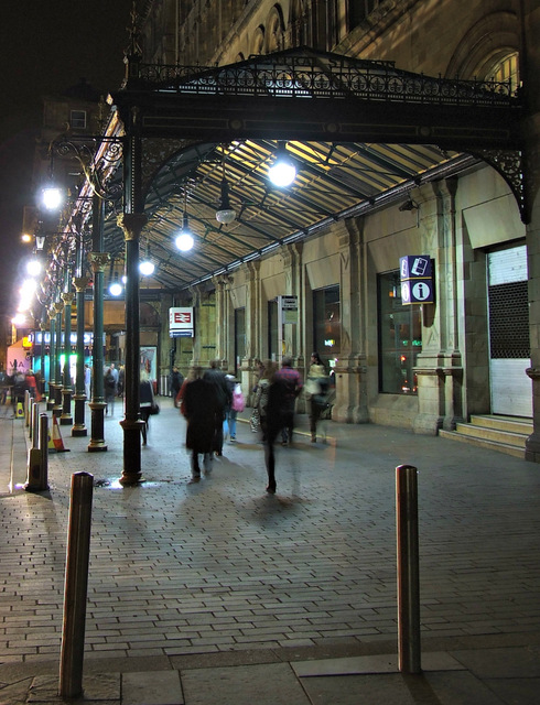 Glasgow Central railway station  porte-cochère