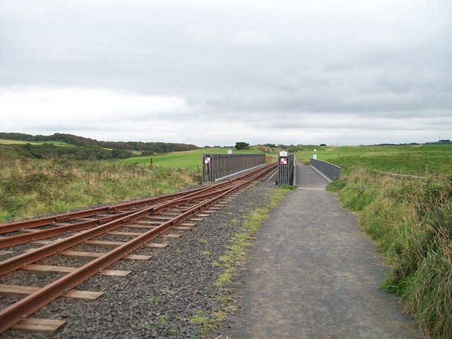 Tramway and cycle track bridges over the... © Eric Jones :: Geograph ...