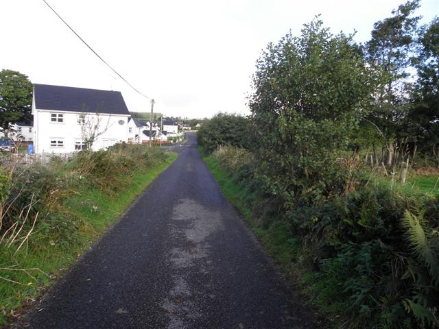 Lough Road © Kenneth Allen cc-by-sa/2.0 :: Geograph Britain and Ireland