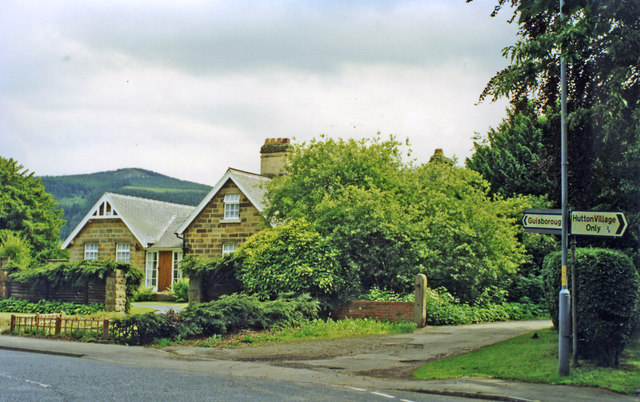 Hutton Lane, near site of Hutton Gate station