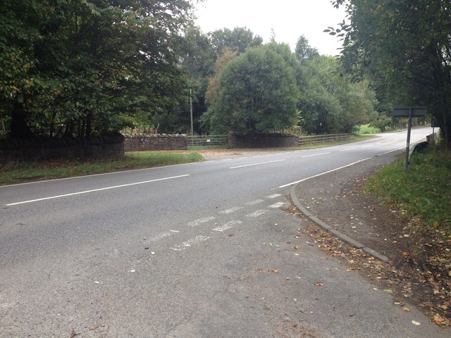 Road junction near Tomich House