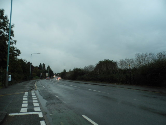 Southall Lane, Southall