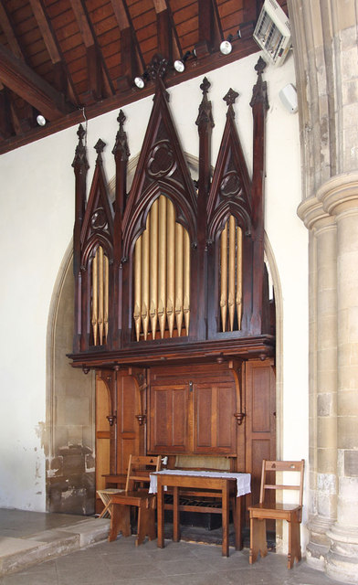 St Mary. Maldon - Organ