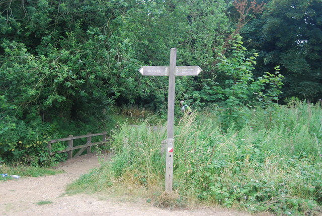 Signpost, Whitlingham Country Park