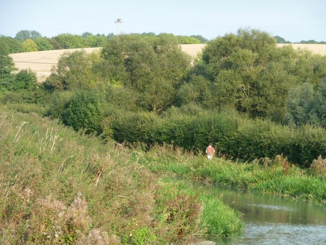 Jogger on the towpath at Crofton