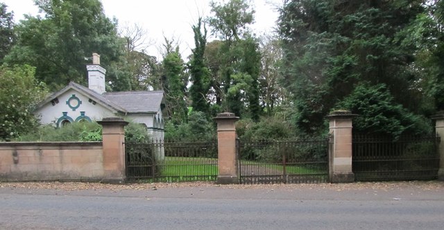 The main gate and principal lodge of  Eric Jones cc by 