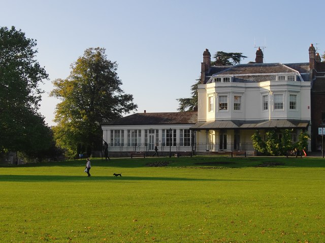 Court Garden, Higginson Park (2)