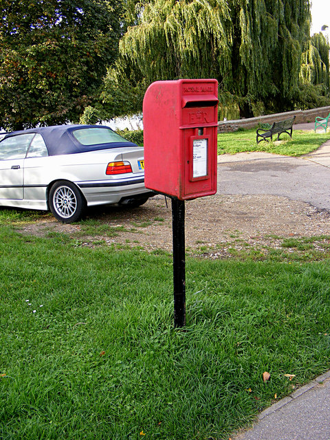 Stour Street Postbox
