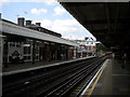 Woodford station platforms