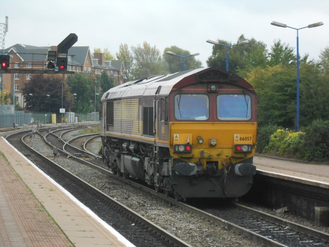 Class 66 locomotive at Aylesbury Station