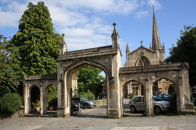 Bath Street archway entrance to St John the Baptist 's Church