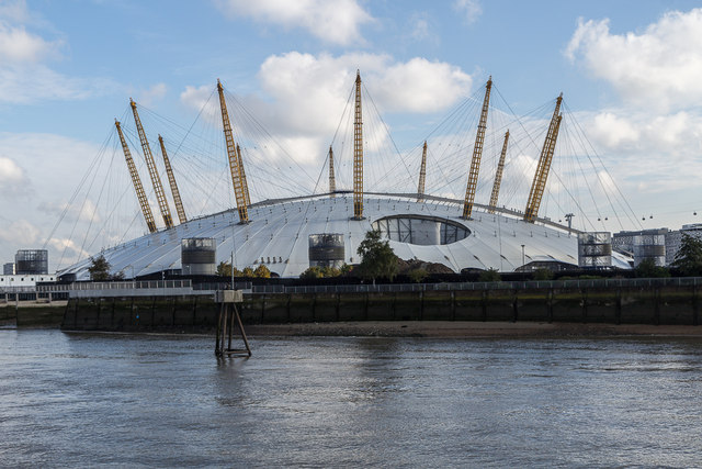 O2 Centre, Greenwich © Christine Matthews cc-by-sa/2.0 :: Geograph ...